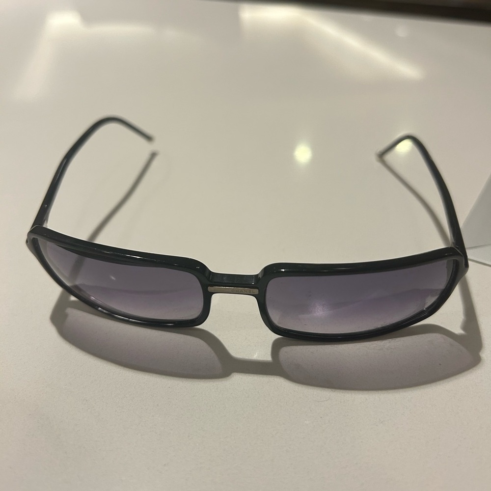 CHANEL-VERY PRETTY DAINTY THIN FRAME SUNGLASSES - Picture 10 of 10